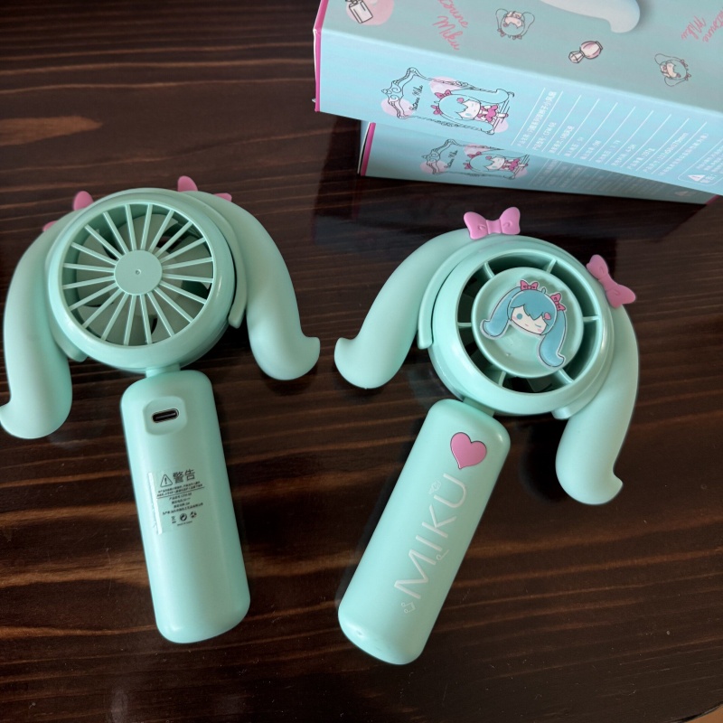 初音ミクミニハンドヘルドファン冷却ファン家庭用オフィス旅行ア - Outdoor Camping Toys のレビューと価格